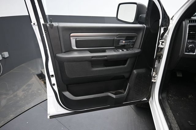Used 2024 RAM 1500 Warlock AWD/4WD image 13