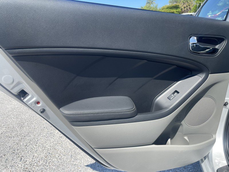 Used 2016 Kia Forte LX w/ LX Popular Plus Package FWD image 20