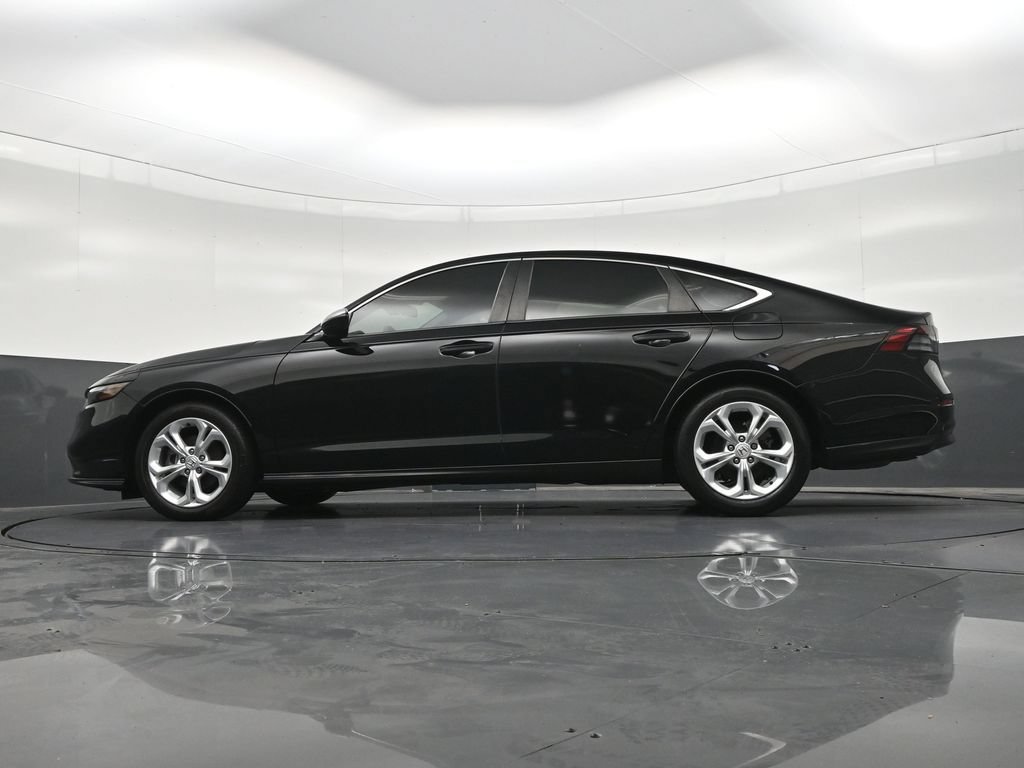 Used 2023 Honda Accord LX image 27