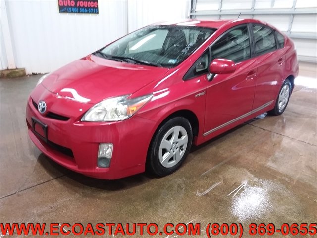 Used 2011 Toyota Prius Three w/ Navigation Pkg FWD image 4