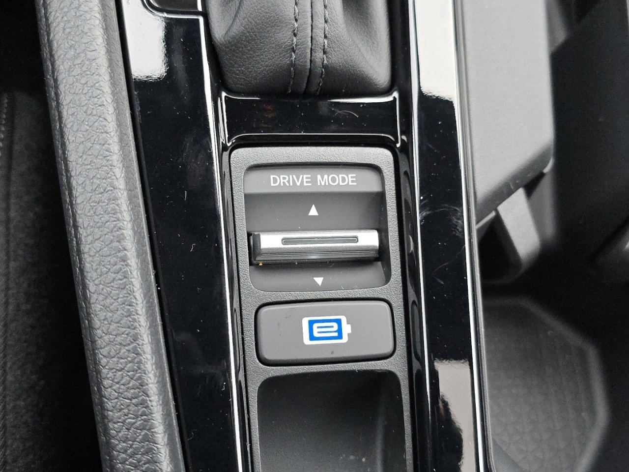 New 2025 Honda Accord Sport image 9