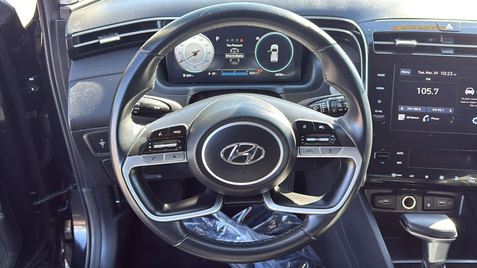 Used 2023 Hyundai Tucson SEL w/ Convenience Package image 14