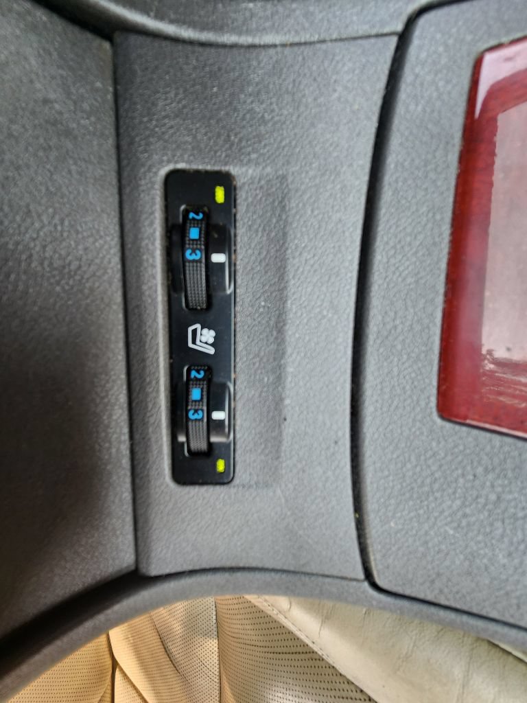 Used 2009 Lexus ES 350 FWD image 12