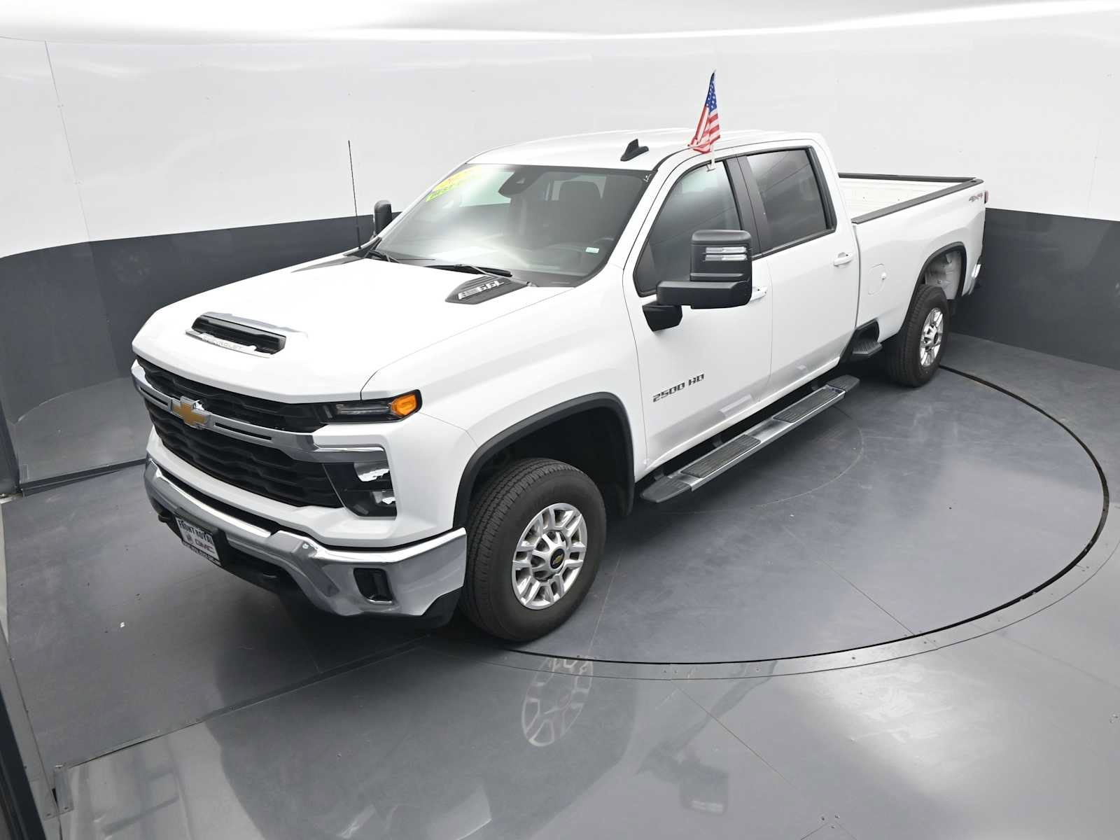 Used 2025 Chevrolet Silverado 2500 LT w/ Convenience Package AWD/4WD image 27