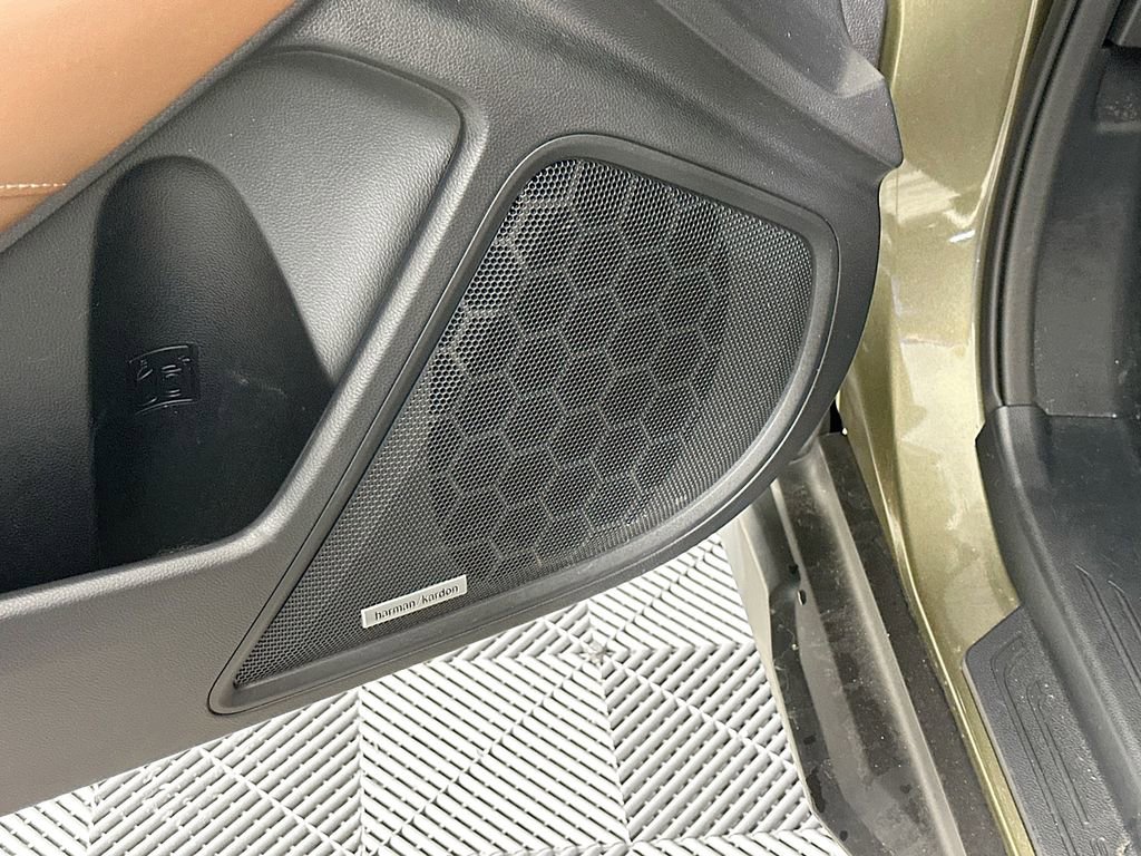 Certified 2022 Subaru Outback Touring XT image 26