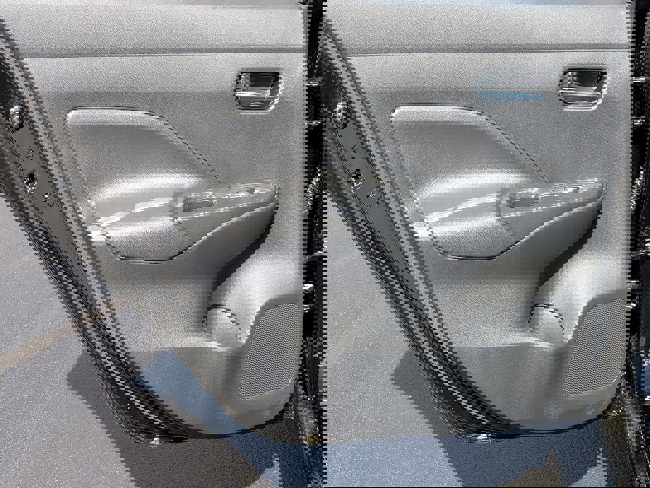 New 2025 Nissan Versa SV w/ Trunk Package image 23