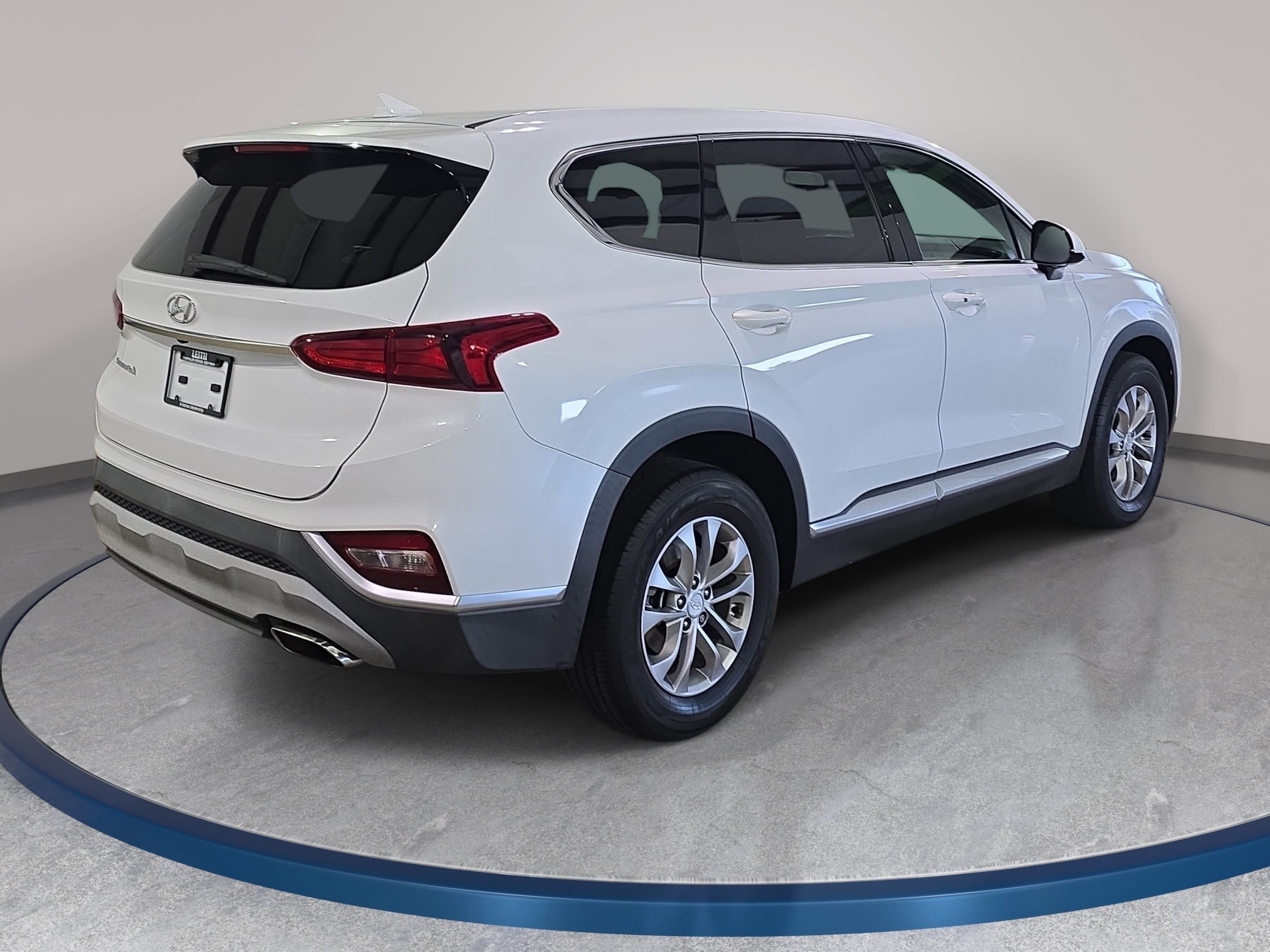 Used 2020 Hyundai Santa Fe SEL FWD image 6