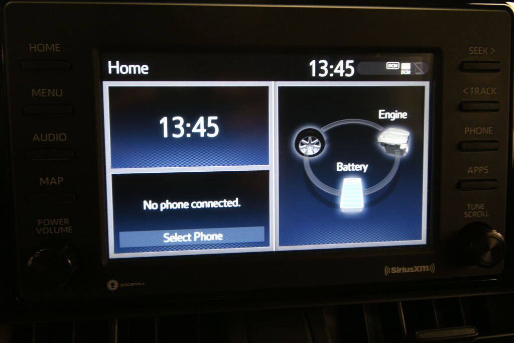 Used 2020 Toyota RAV4 LE w/ Carpet Mat Package image 15