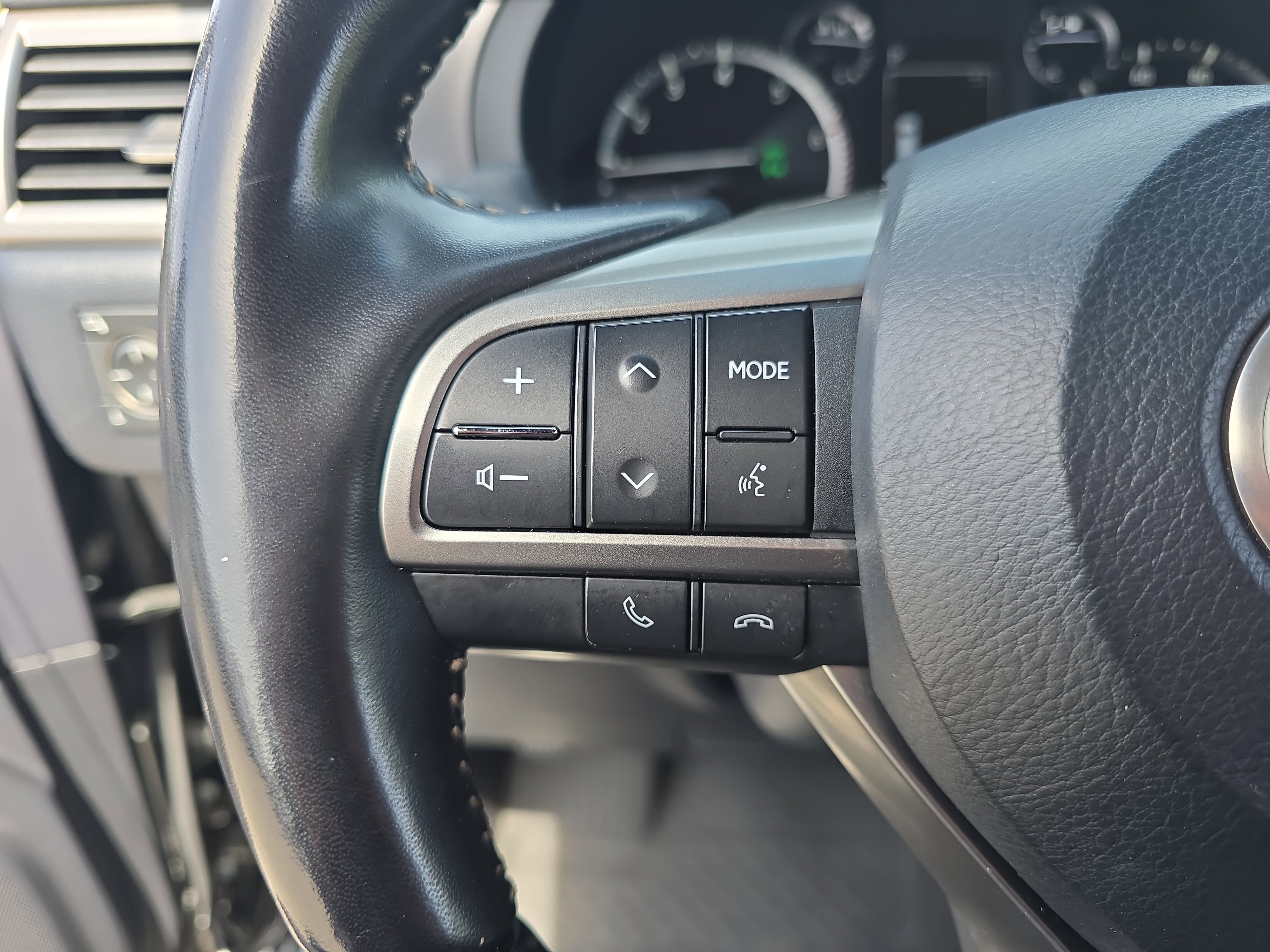 Used 2022 Lexus GX 460 Premium w/ Premium Plus Package image 19