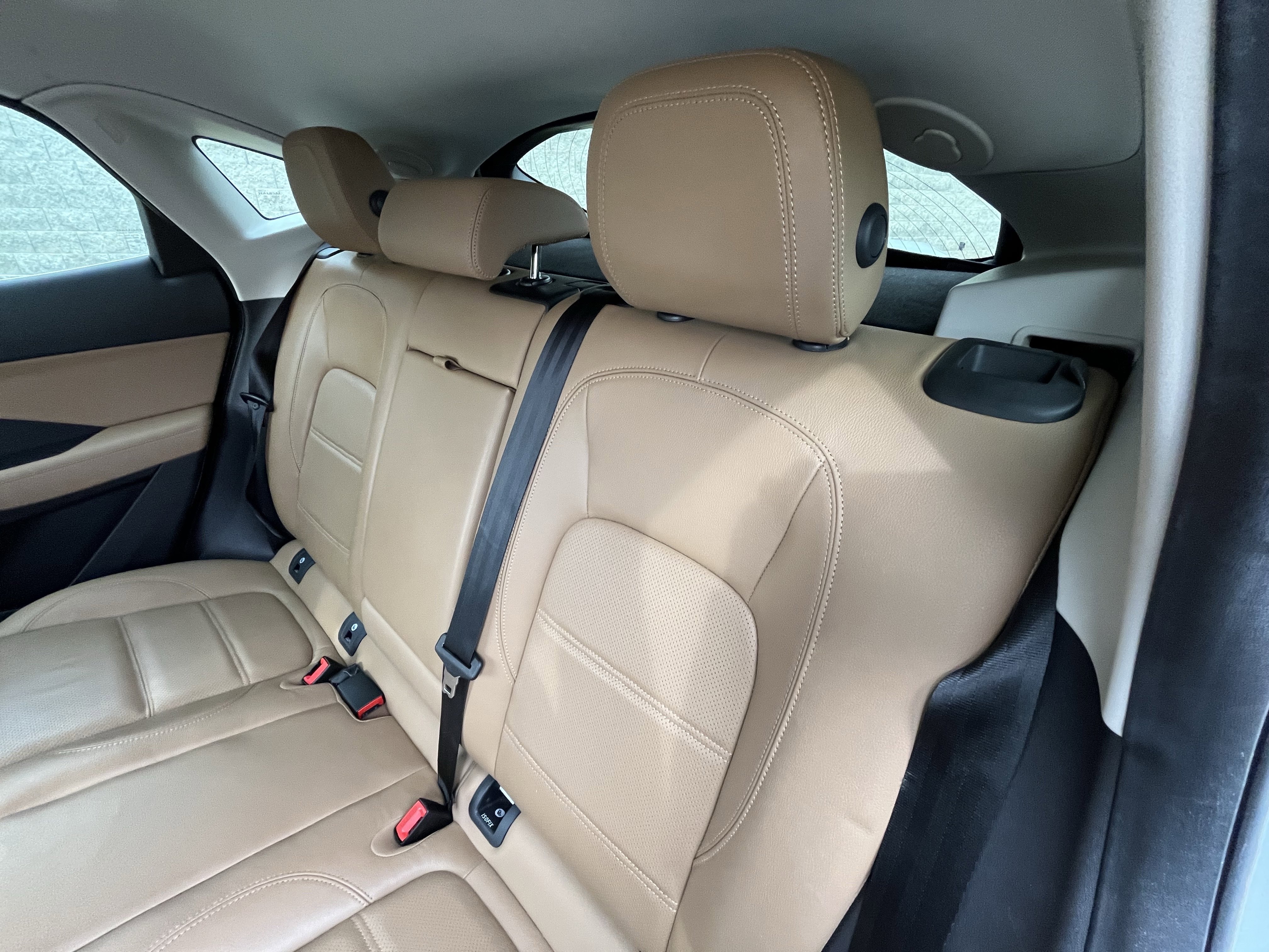 Used 2021 Jaguar E-PACE SE image 26