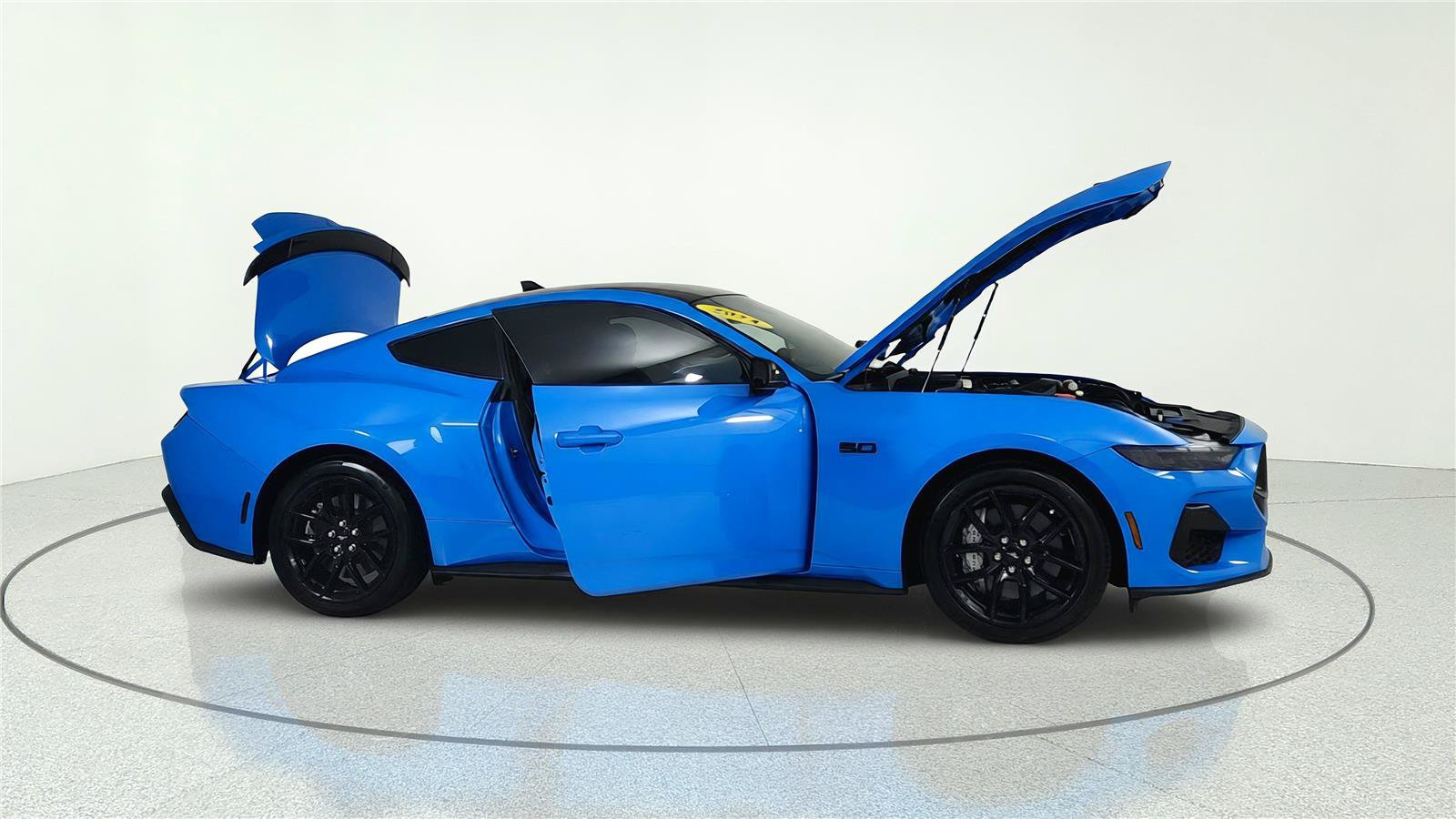Used 2024 Ford Mustang GT Premium RWD image 8