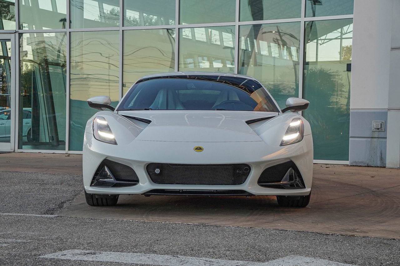 Used 2024 Lotus Emira First Edition image 8