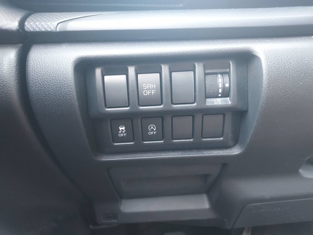 Used 2021 Subaru Forester AWD/4WD image 16