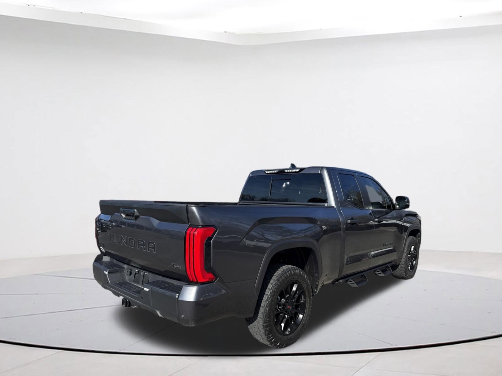 Used 2024 Toyota Tundra SR5 image 7