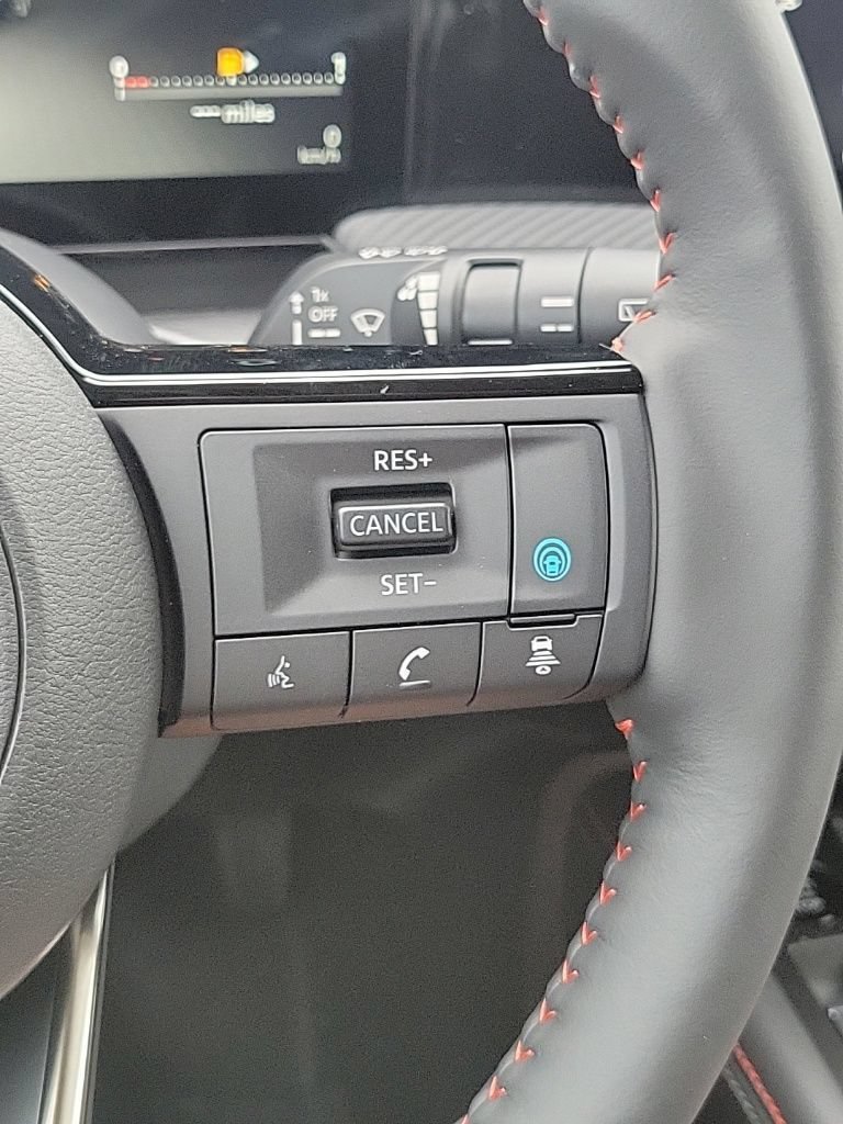 New 2026 Nissan Kicks SR w/ SR Premium Package AWD/4WD image 28