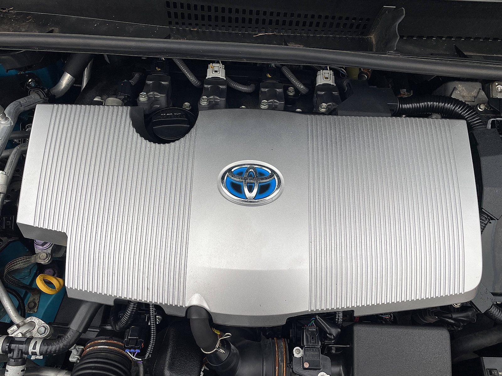 Used 2017 Toyota Prius Prime Premium image 4