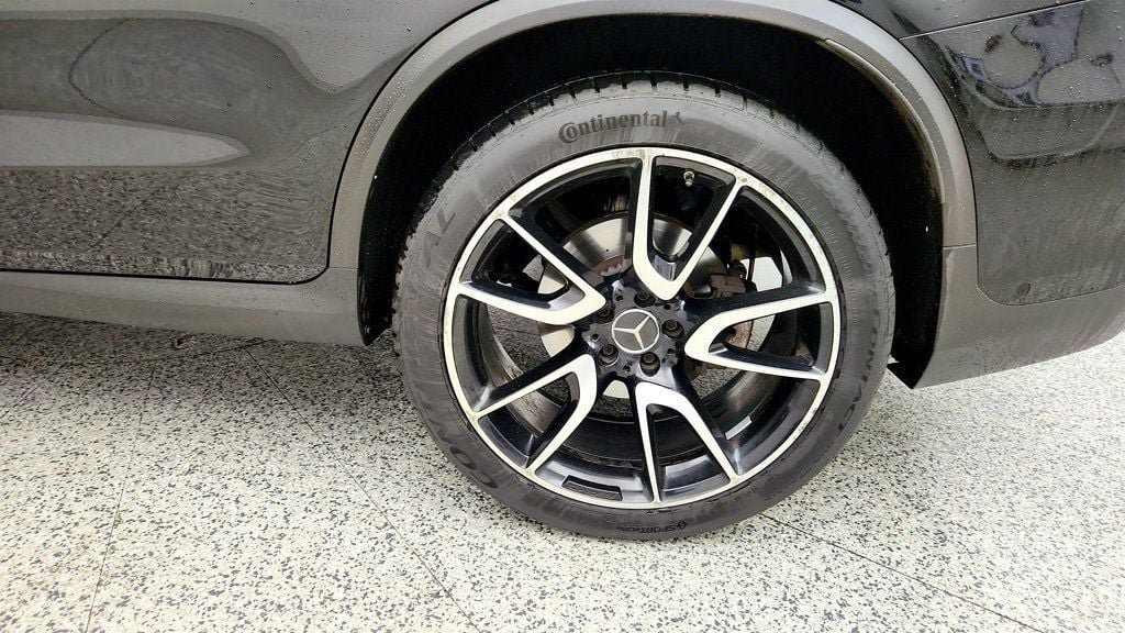 Used 2019 Mercedes-Benz GLC 43 AMG 4MATIC image 9
