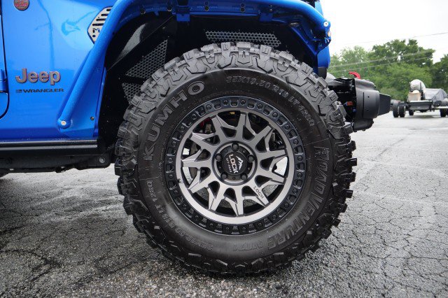 Used 2024 Jeep Wrangler Rubicon AWD/4WD image 9
