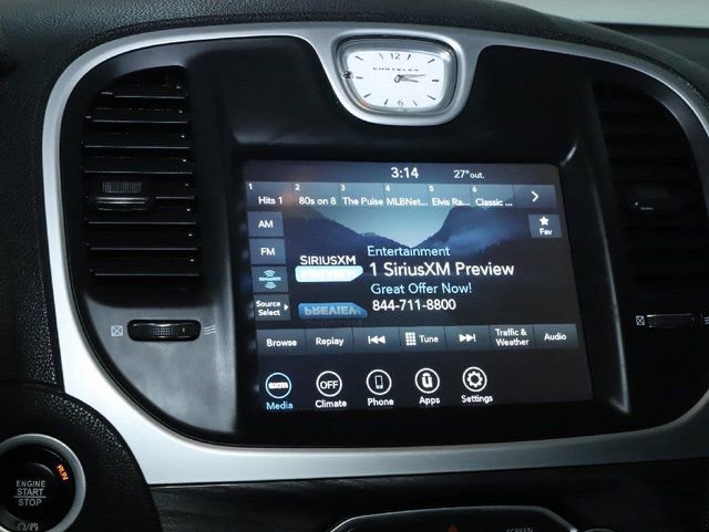 Used 2022 Chrysler 300 Touring w/ Sport Appearance Package image 24