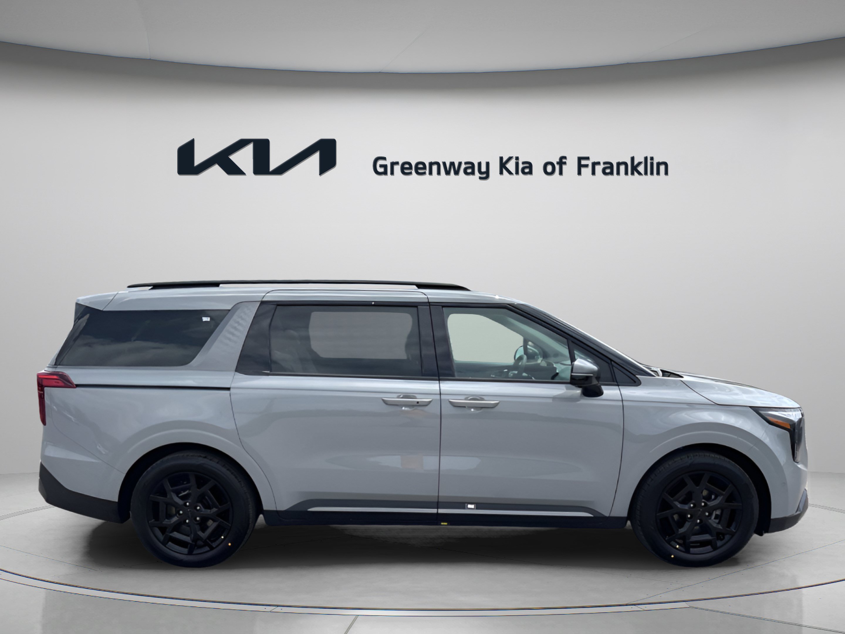 New 2027 Kia Carnival SX w/ Dark Edition Package FWD image 8