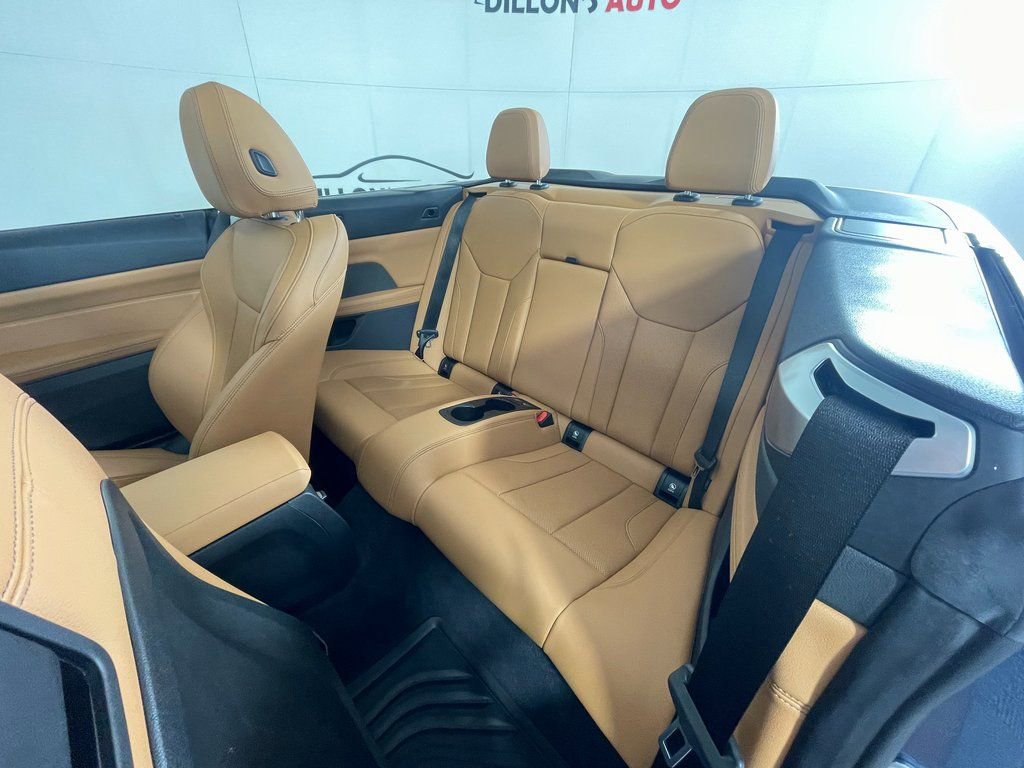 Used 2023 BMW 430i Convertible w/ Premium Package image 27