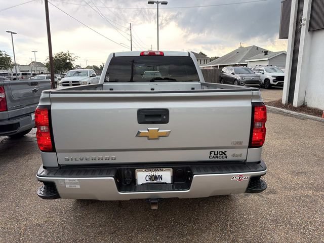 Used 2018 Chevrolet Silverado 1500 Custom w/ Custom Value Package AWD/4WD image 8