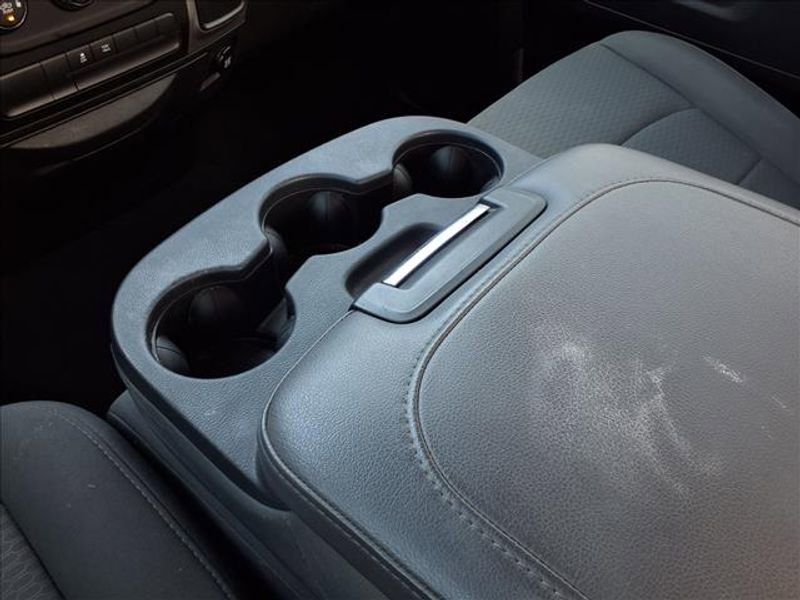 Used 2015 RAM 1500 Express image 17