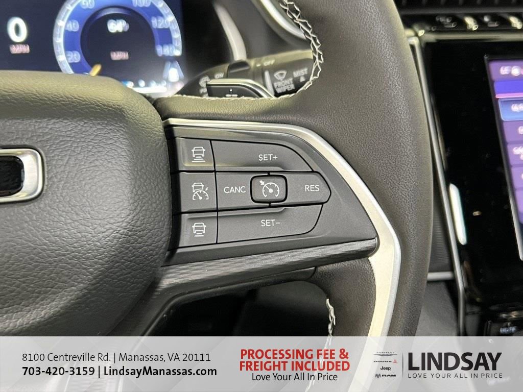 New 2025 Jeep Grand Cherokee L Laredo w/ Luxury Tech Group I AWD/4WD image 35