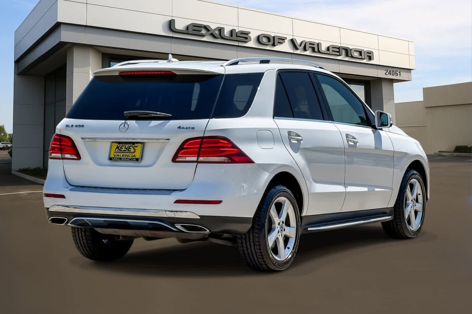 Used 2019 Mercedes-Benz GLE 400 4MATIC image 4