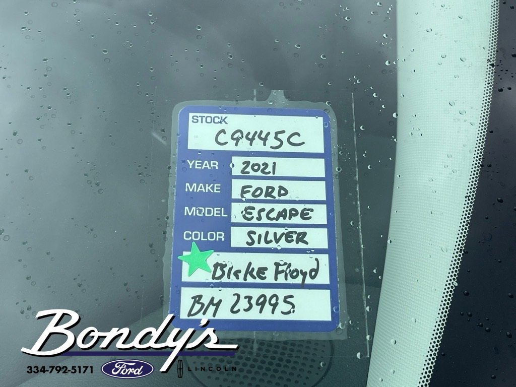Used 2021 Ford Escape SE image 25