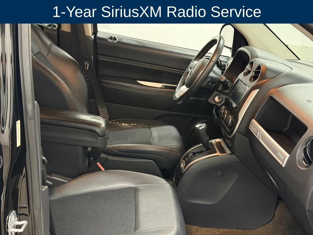 Used 2014 Jeep Compass Latitude w/ Sun/Sound Group AWD/4WD image 23