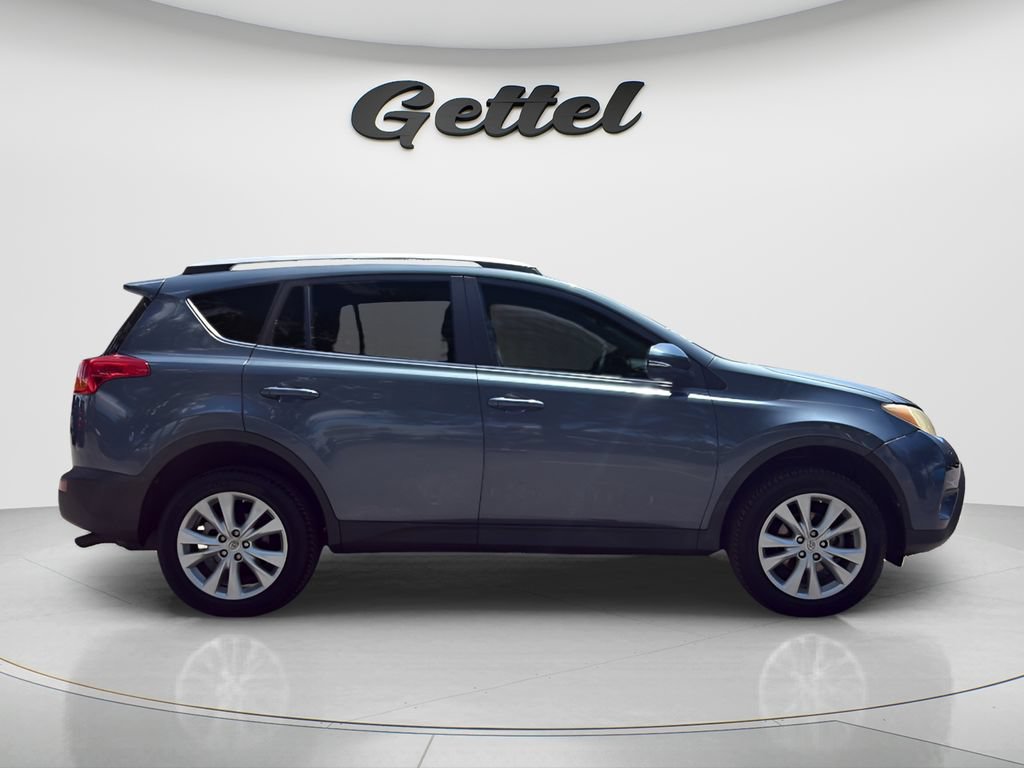 Used 2014 Toyota RAV4 Limited w/ Technology Package FWD image 4
