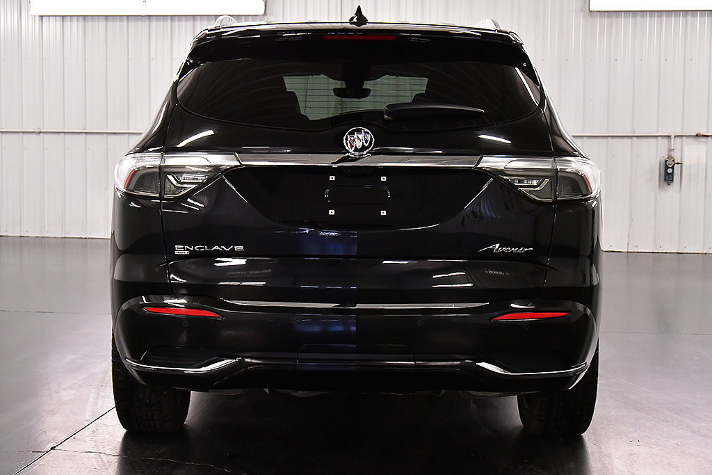 Used 2024 Buick Enclave Avenir w/ Avenir Technology Package AWD/4WD image 6