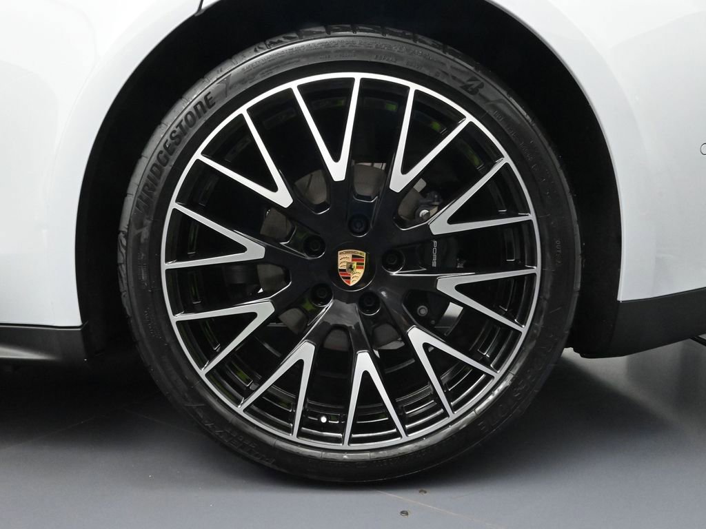 Certified 2026 Porsche Panamera image 26