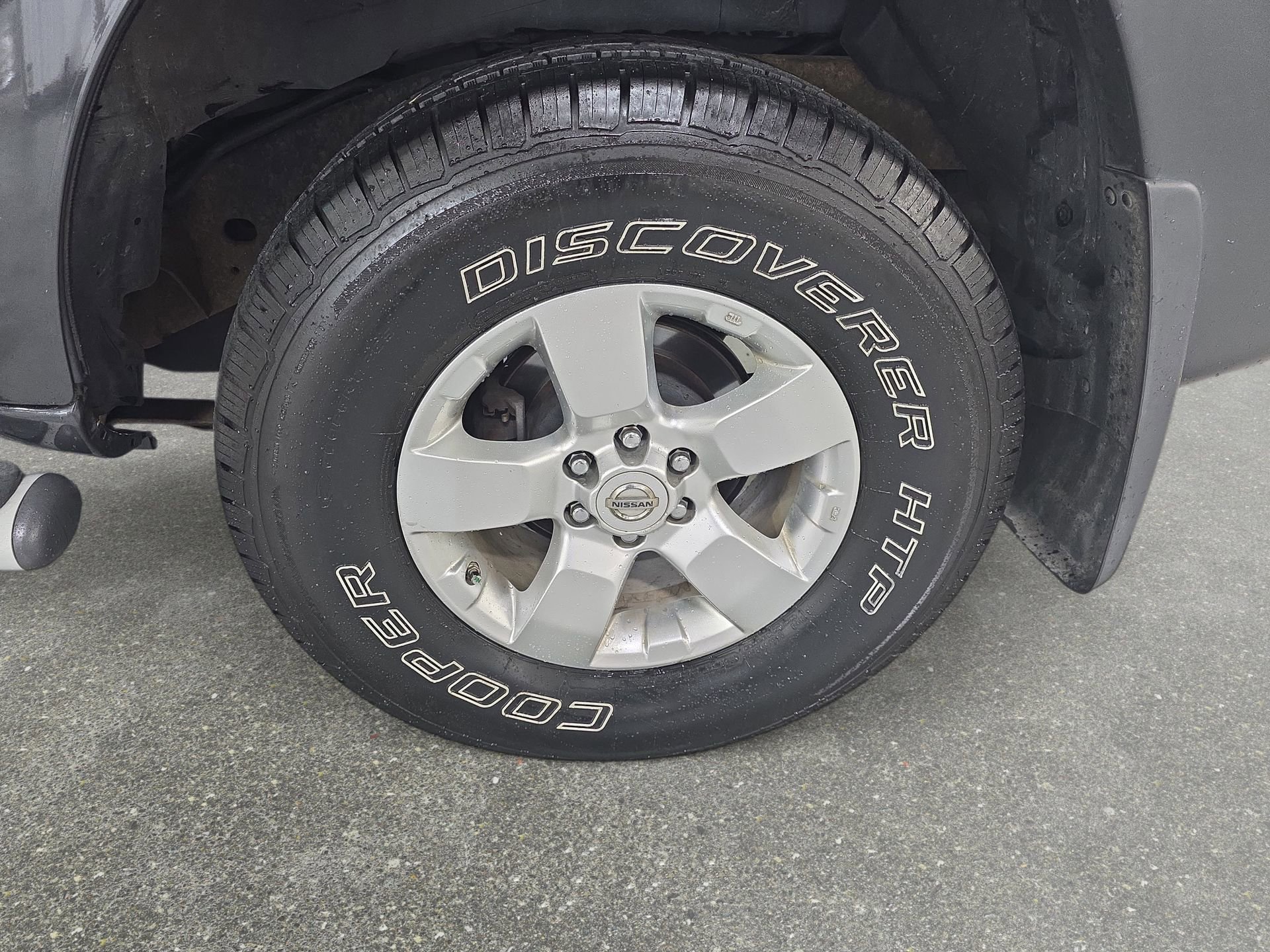 Used 2010 Nissan Xterra S AWD/4WD image 27