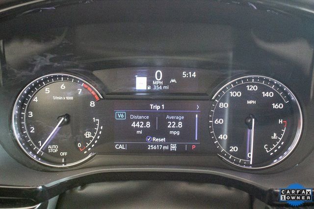 Used 2025 Cadillac XT6 Premium Luxury image 26