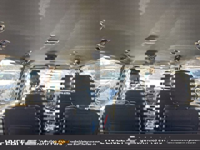 Used 2016 Dodge Grand Caravan SE image 12