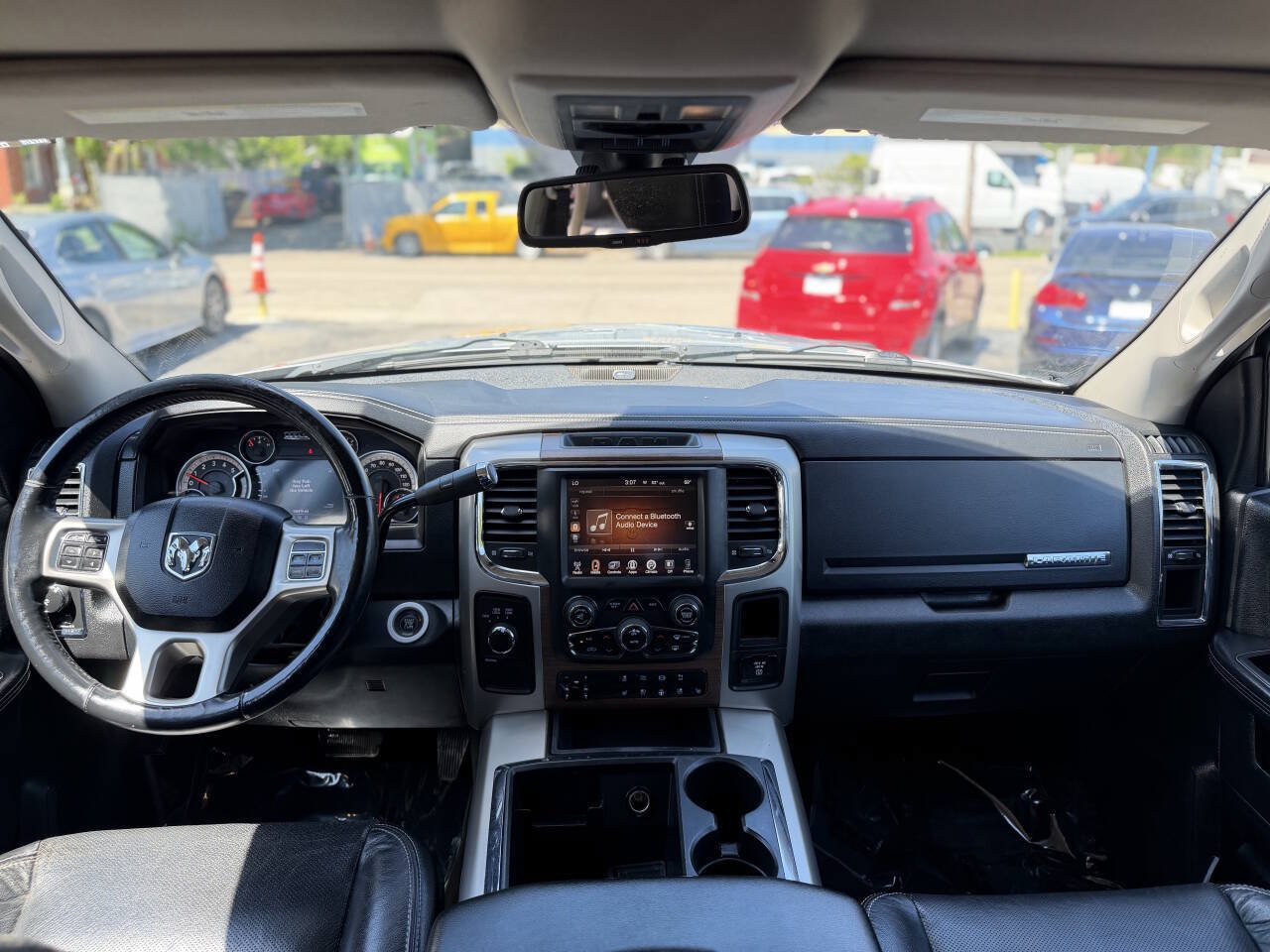 Used 2014 RAM 3500 Laramie AWD/4WD image 15