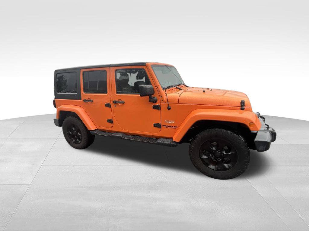 Used 2013 Jeep Wrangler Unlimited Sahara w/ Connectivity Group AWD/4WD image 18
