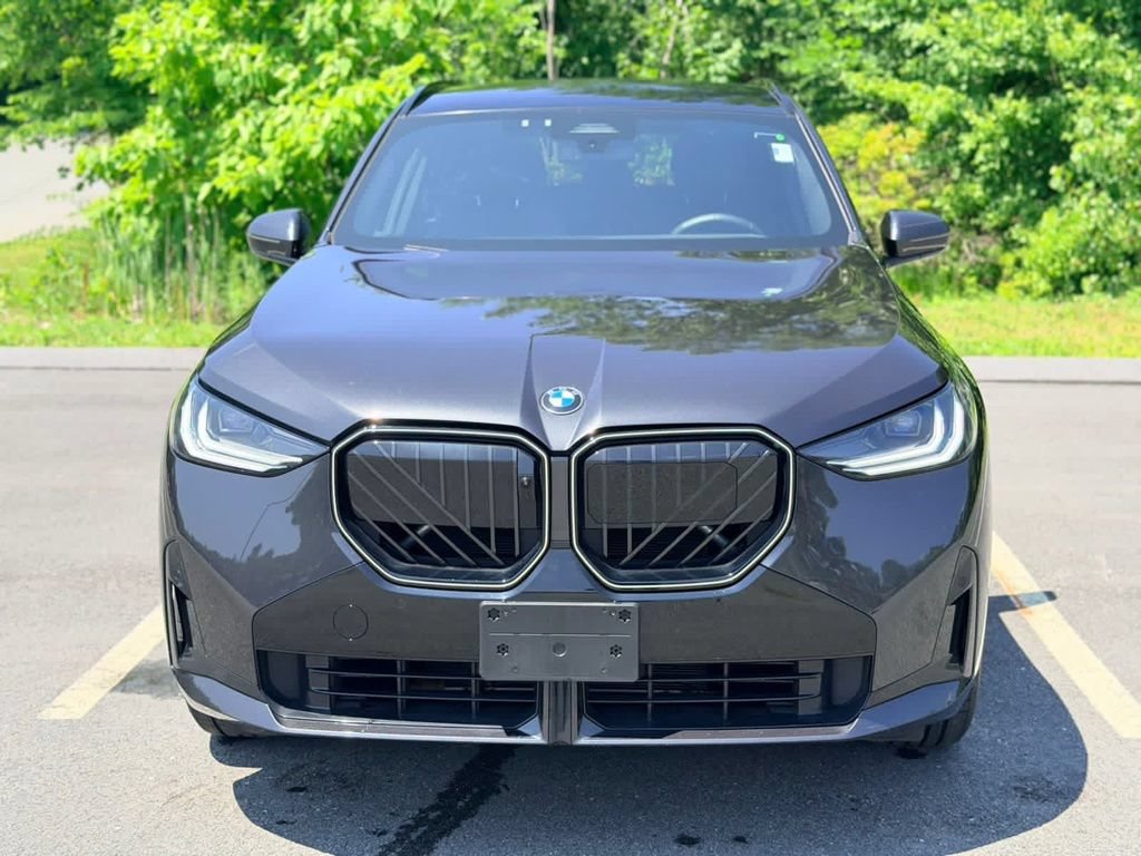Used 2025 BMW X3 xDrive30i w/ Premium Package AWD/4WD image 9