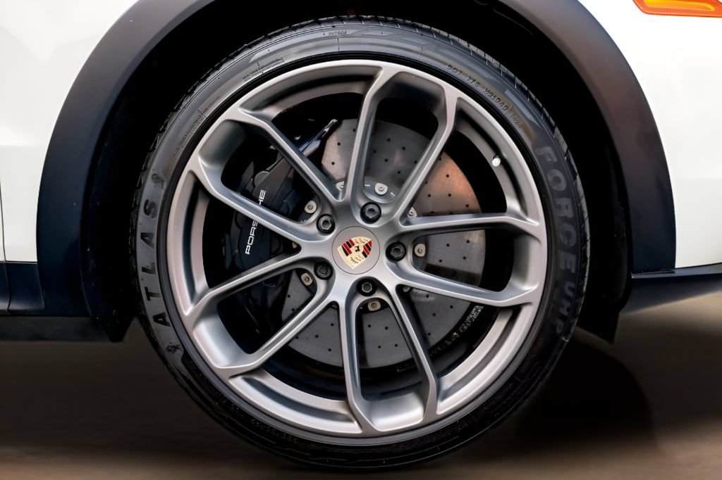 Used 2023 Porsche Cayenne Turbo GT AWD/4WD image 62