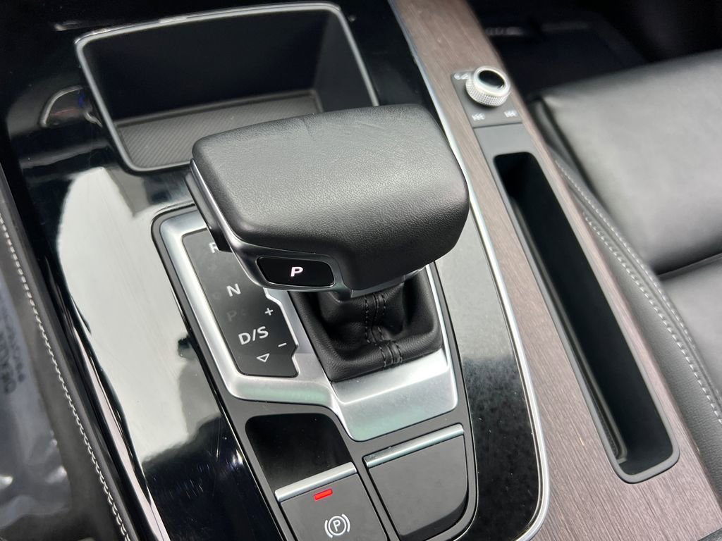Used 2024 Audi Q5 2.0T Premium Plus image 31