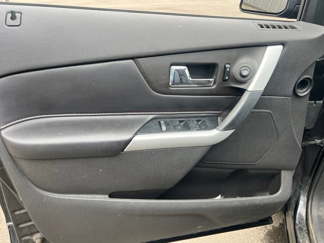 Used 2013 Ford Edge SEL FWD image 17