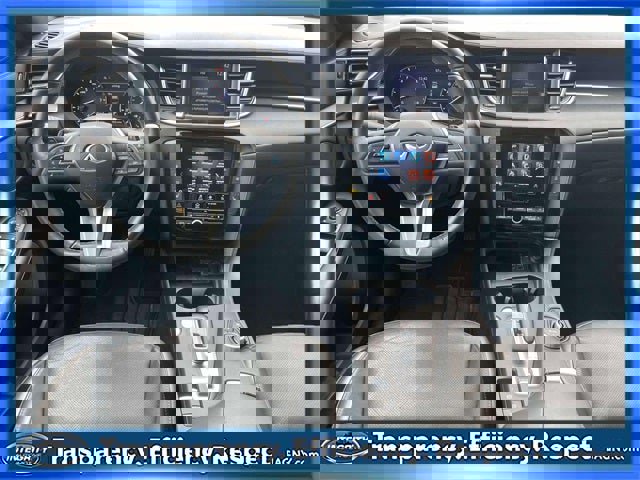 Used 2025 INFINITI QX55 Luxe w/ Cargo Package image 13