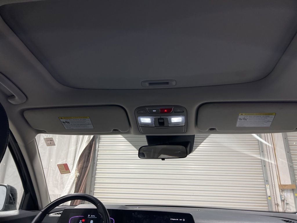 Used 2025 Kia Telluride S image 16