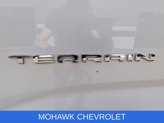 Used 2025 GMC Terrain Elevation image 32