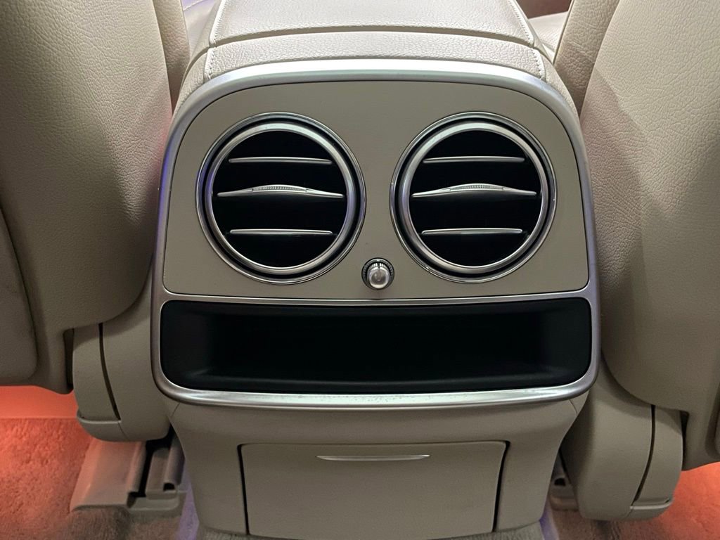 Used 2018 Mercedes-Benz S 450 Sedan image 25