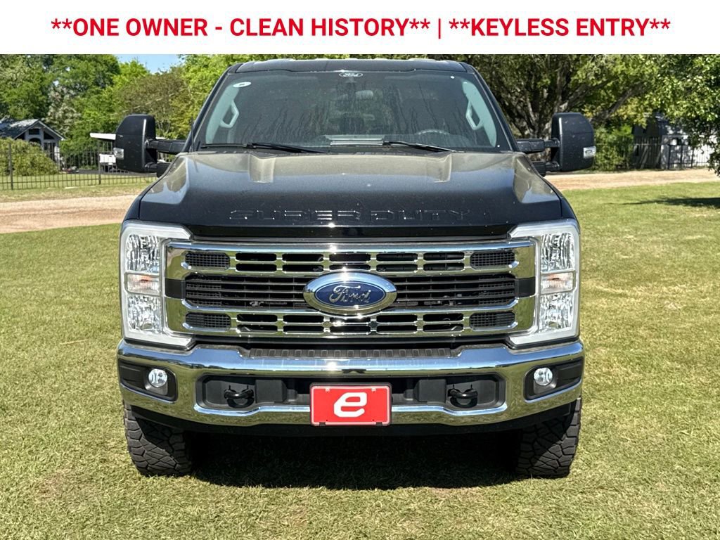 Used 2024 Ford F250 XLT w/ FX4 Off-Road Package image 2