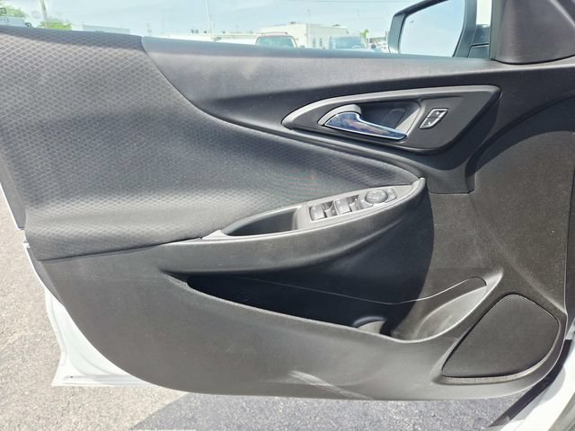 Used 2023 Chevrolet Malibu LS FWD image 27
