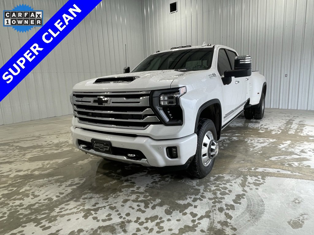 Used 2025 Chevrolet Silverado 3500 High Country w/ High Country Premium Package image 1